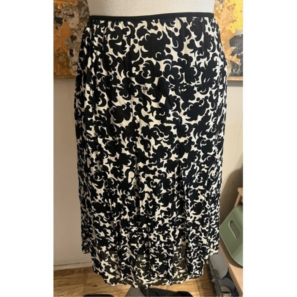 Anthropologie UNIQUE Evelyn Black and Cream Fringed Nylon Elastic Waist Skirt Si